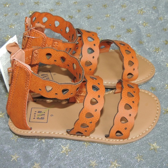 GAP Shoes Nwt Toddler Girls Shoe Sz 9 Baby Gap Tan Sandals Poshmark